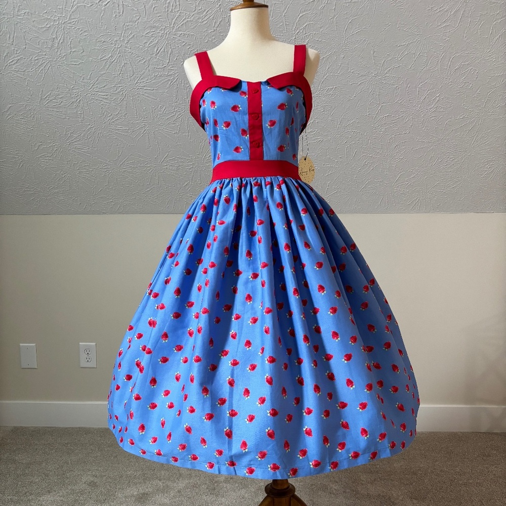 NWT! Lindy Bop Imelda Dress in Blue Strawberries XS